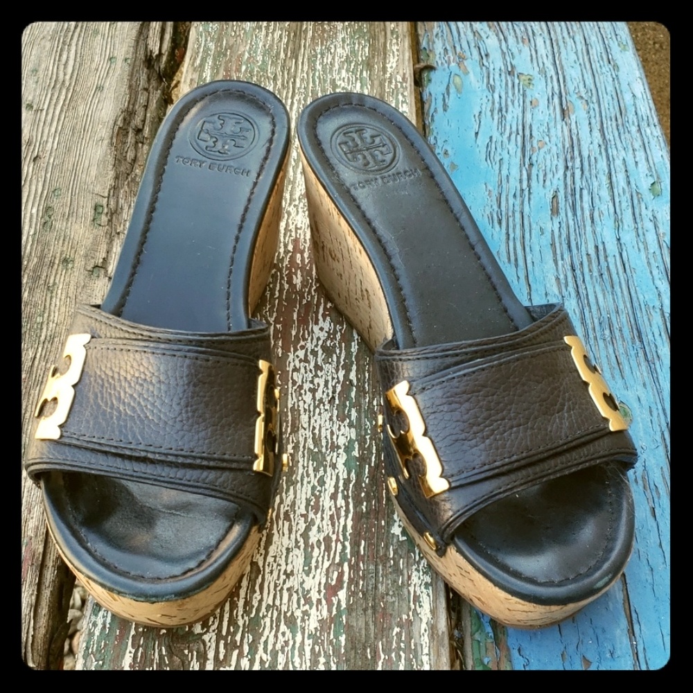 ⭐SALE⭐Tory Burch wedge sandals 8.5
